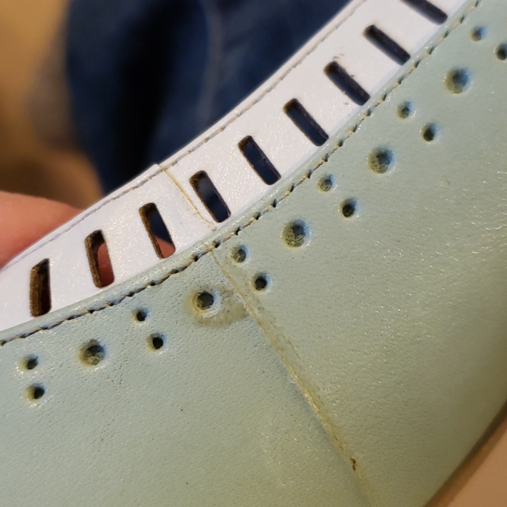 Mint green & white heels - Picture 7 of 7